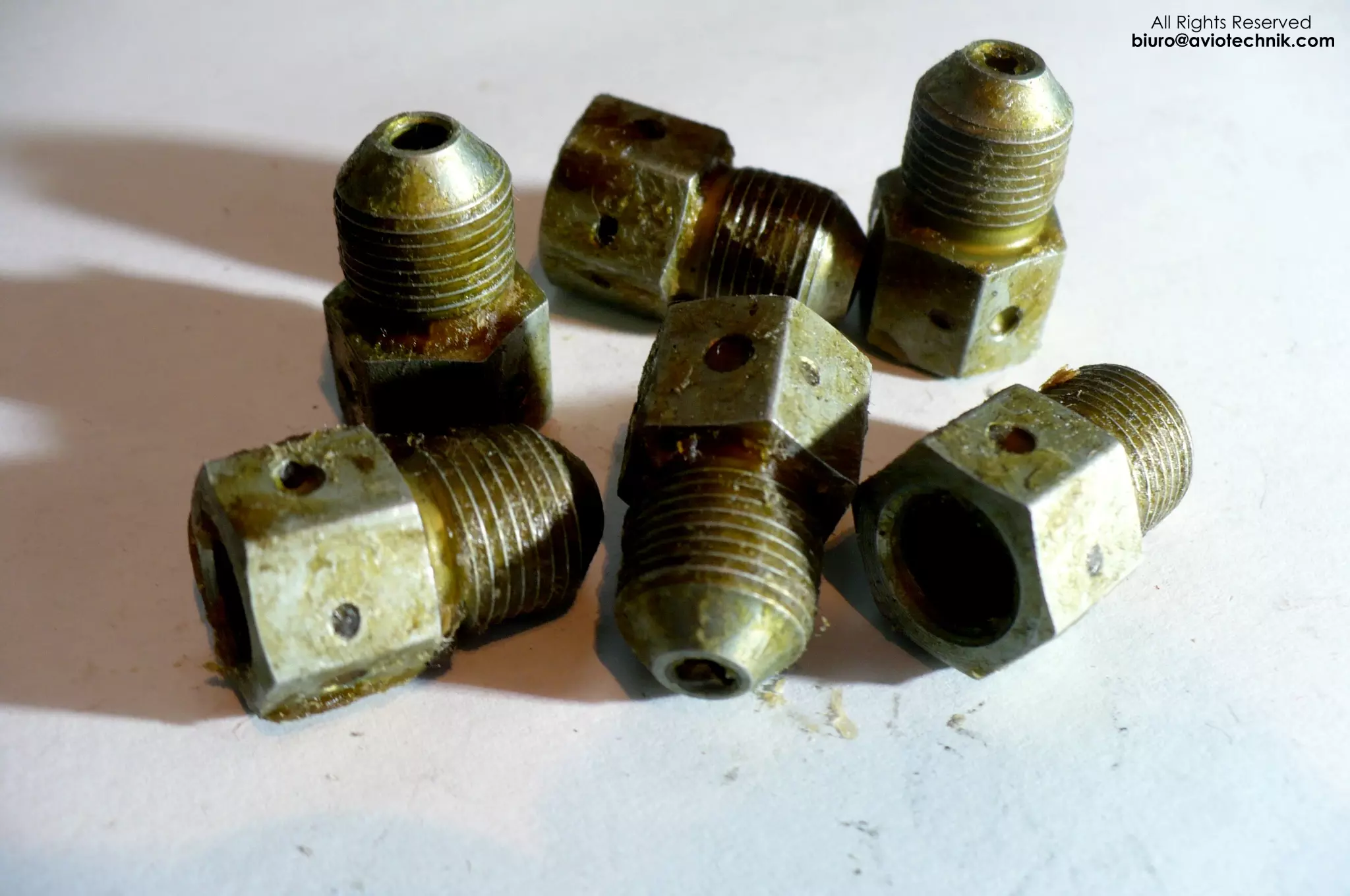 UPZL - 104 WILGA REDUCTION CONNECTOR CE 161004